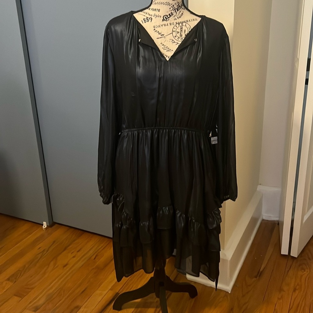 Midnight blue ruffle dress